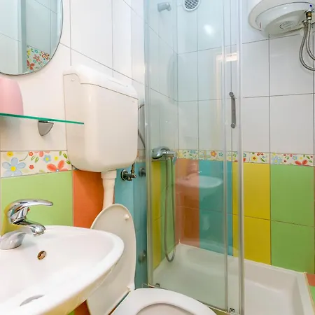 Apartment Apartments Makarska Beach