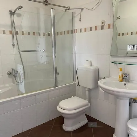 Apartments Makarska Beach Макарська