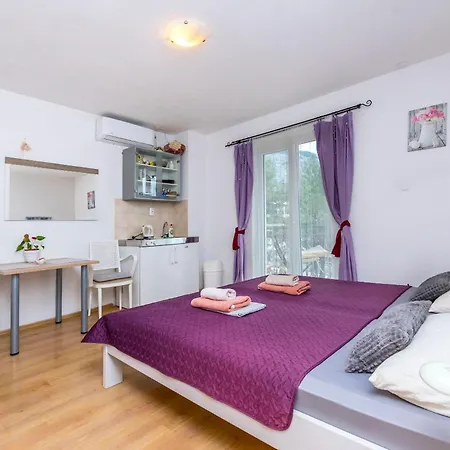 Apartment Apartments Makarska Beach